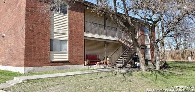 Photo - 2-Bed Apartment in the Heart of Universal City Unidad C