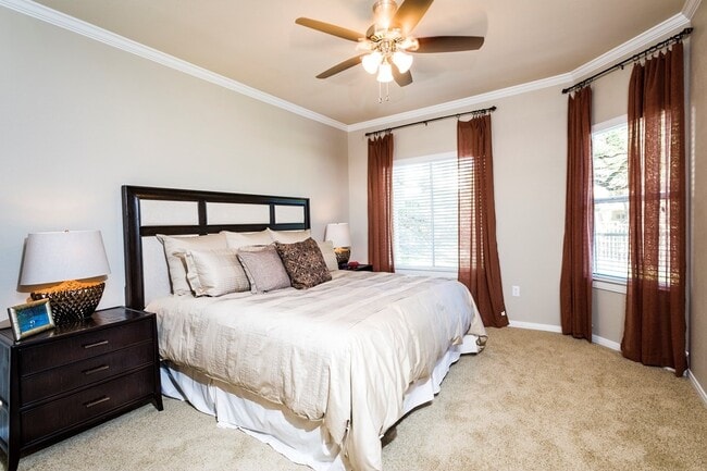 Photo - 6800 Austin Center Blvd Unit 140