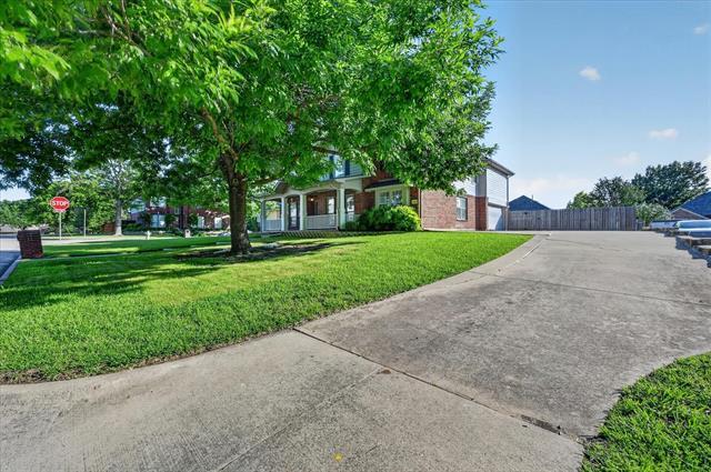 Photo - 2901 St Charles Dr
