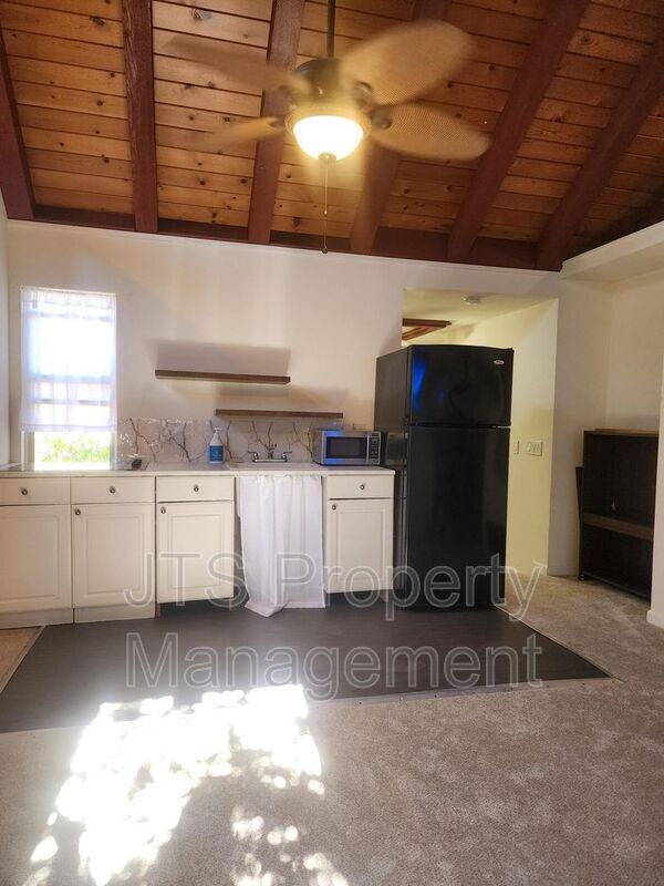 Photo - 8700 Winding Way Unit B