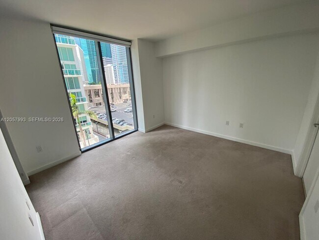 Photo - 31 SE 6th St Unit 706