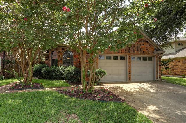 Photo - 3852 Beaumont Ln