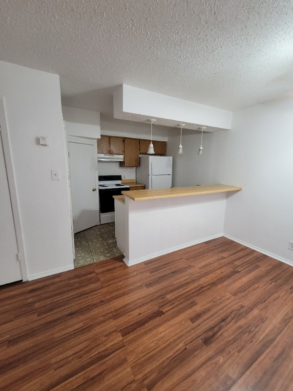 203 Sprucewood Ln Unit A