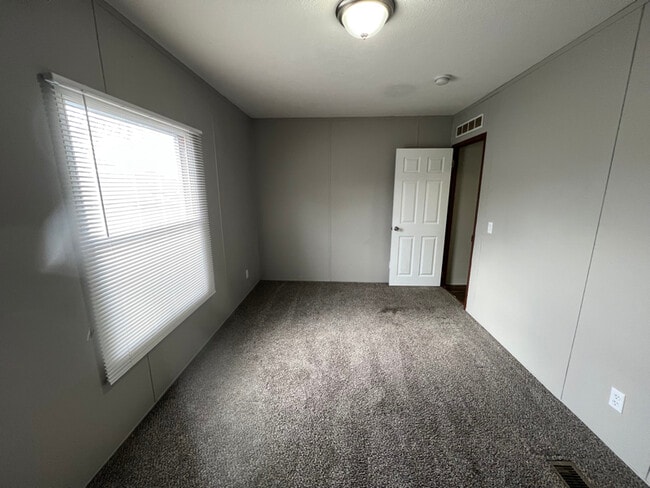 Photo - 54 Locust St