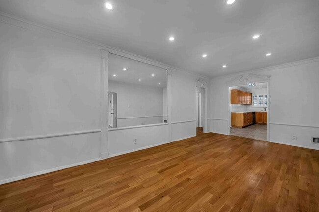 Photo - Large unit walking distance to the triangle! Unit A