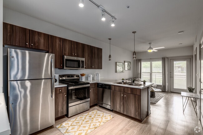 2BR, 2BA - 968SF - Kitchen