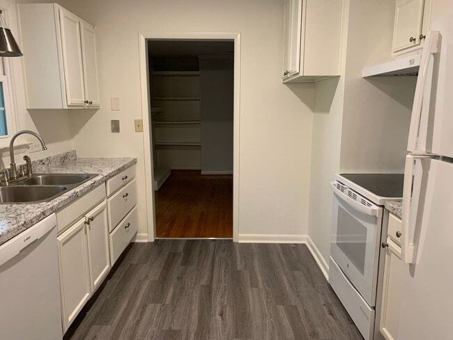 Photo - NEW PRICE!! GREAT LOCATION!! RANCH HOME WI...