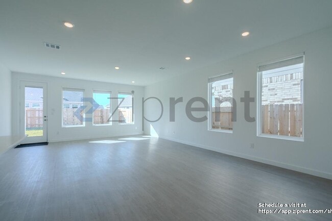 Photo - 27635 Spearmint Ridge Dr