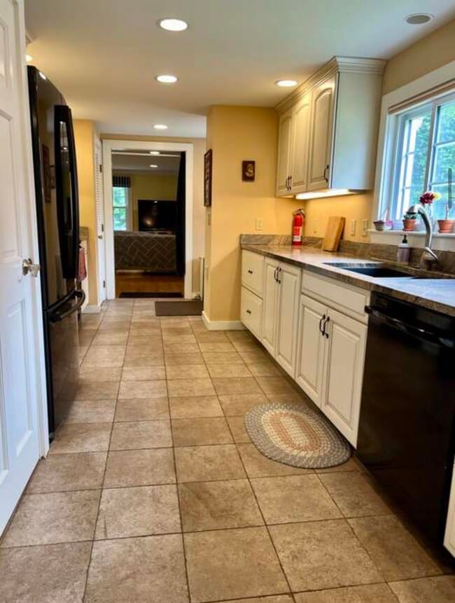Photo - 167 Blanchard Rd