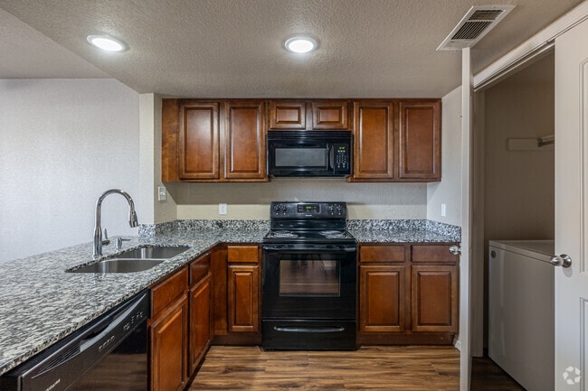 2BR, 1.5BA - 1,100SF - Kitchen