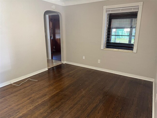 Photo - 2500 14th Ave N