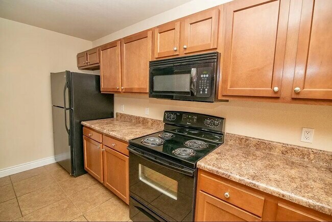 Photo - 300 Rylee Cir