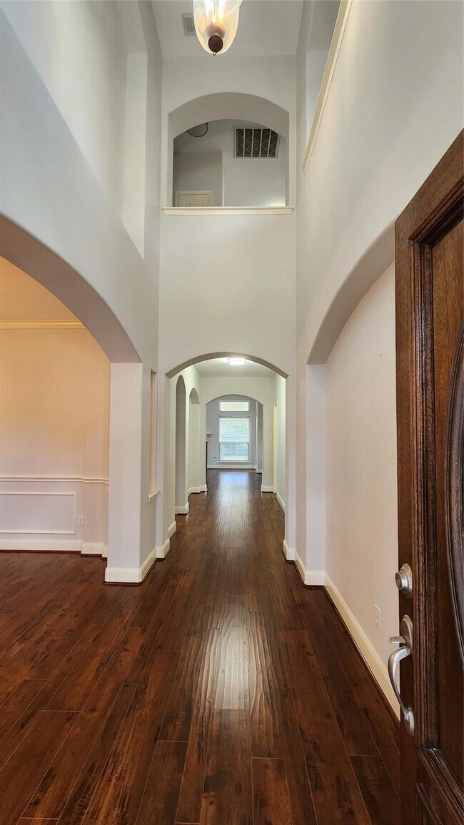 Photo - 24831 Red Bluff Tr House