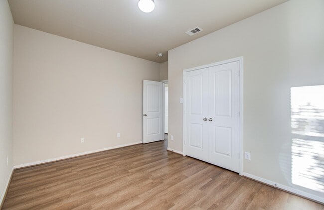 Building Photo - 3243 Aegean Dr Rental
