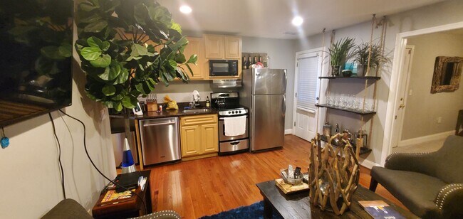 Photo - 1153 Neal St NE Unit 2