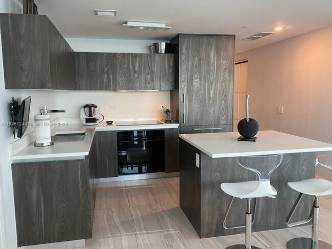 Photo - 3131 NE 7th Ave Unit 1706