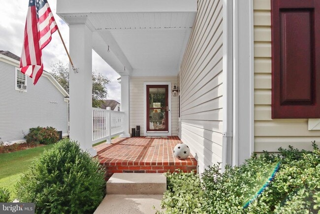 Photo - 127 N Regulator Dr