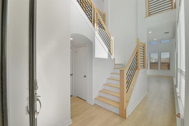 Photo - 16518 Amber Patina Ln