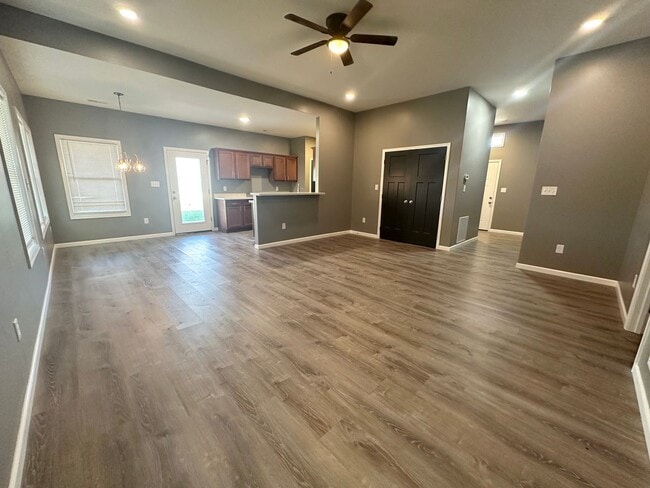 Photo - Beautiful 4-Bedroom; 2 bath Home for Rent ...
