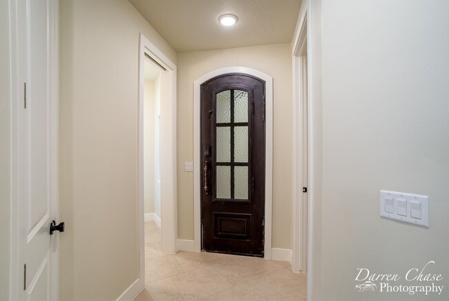 Photo - 4 bedroom, 2.5 bathroom townhome in Hurricane!