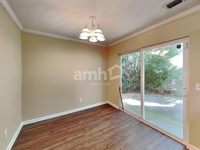 Photo - 4283 Cabretta Dr SE