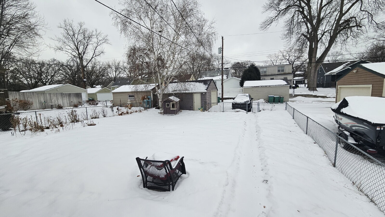 Photo - "Excellent 3-Bedroom Townhouse Retreat in St. Louis Park - 1359 Sq Ft of Comfort!"