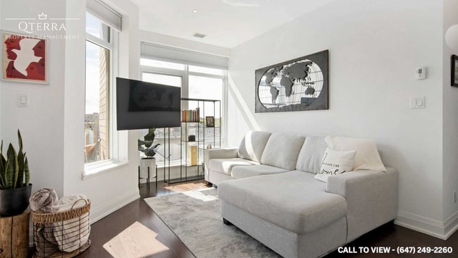 Photo - 15277 Yonge St Unit 408B-15277 Yonge St, Aurora, Ontario