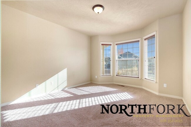 Photo - Low Maintenance Craftsman Home in Nampa