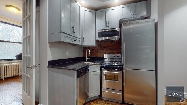 Building Photo - 326 E 35th St Unit 35 Rental