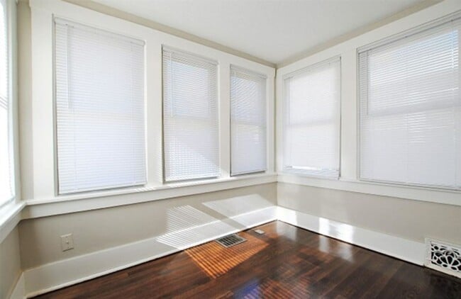 Photo - 114-116 38th St Unit 114 - A