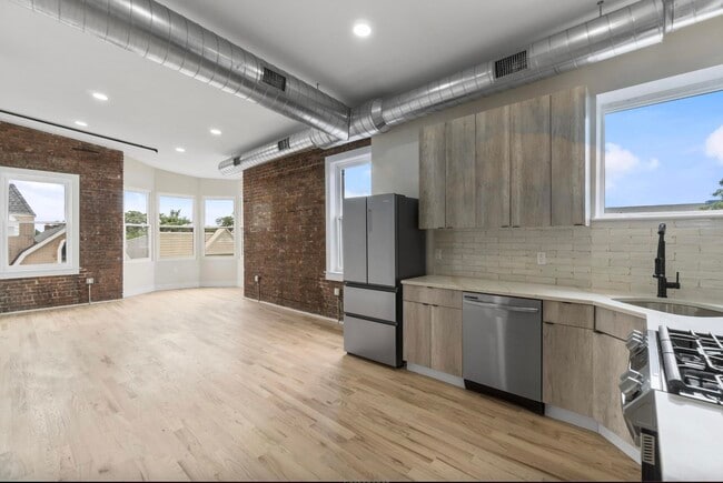 Photo - 21 W 20th St Unit 102