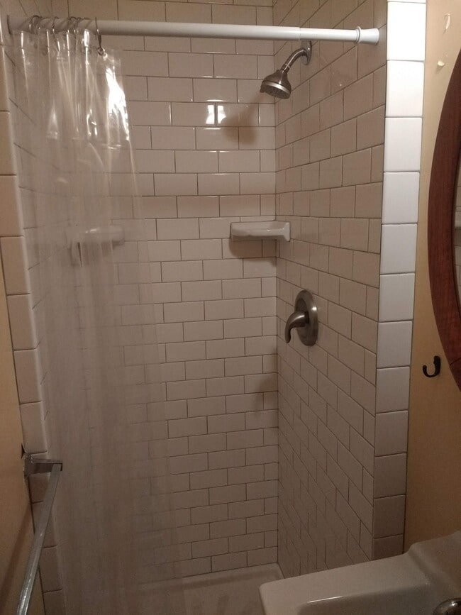 Photo - 221 Seymour Ave Unit 1