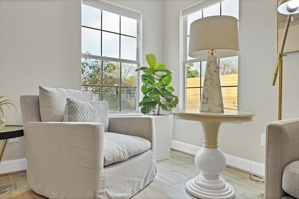 Photo - 4521 Normandy Way