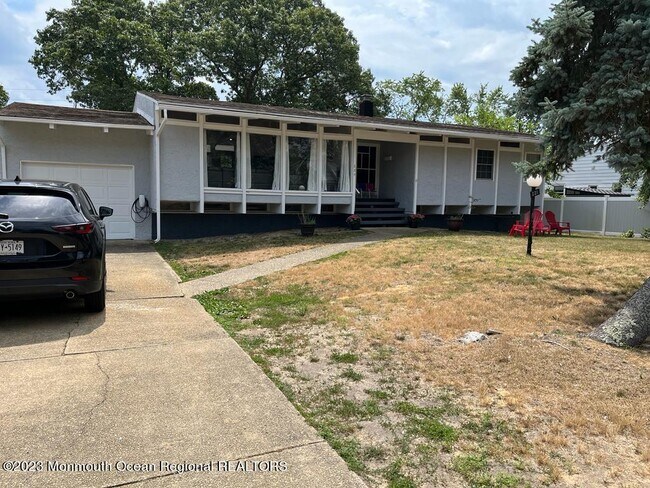 Photo - 220 Elberon Blvd House