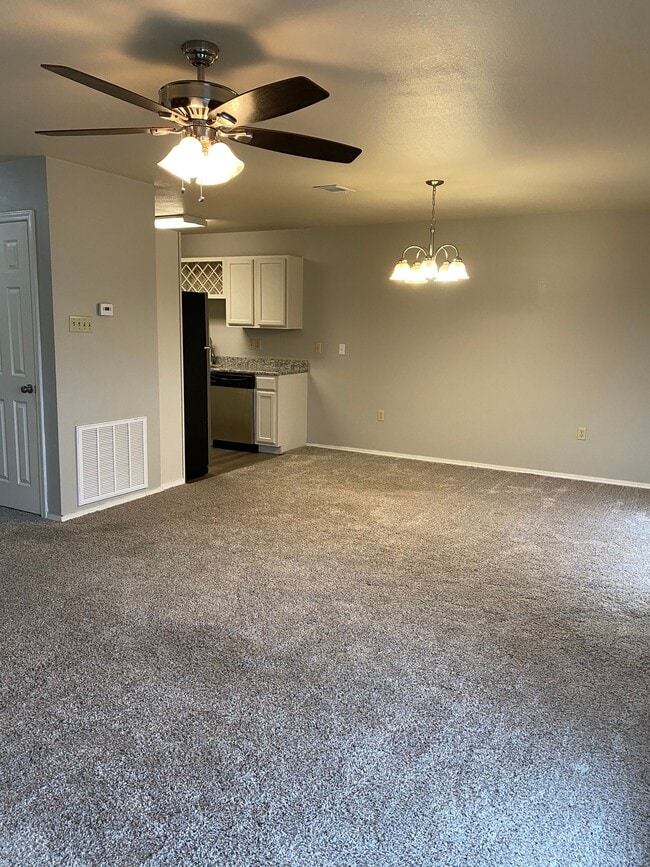 Photo - 3109 W 2nd Ct Unit 3109 W 2nd Court Apt. B