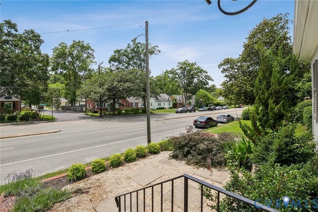 Photo - 4802 Patterson Ave