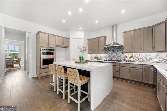 Photo - 2815 Medford Dr