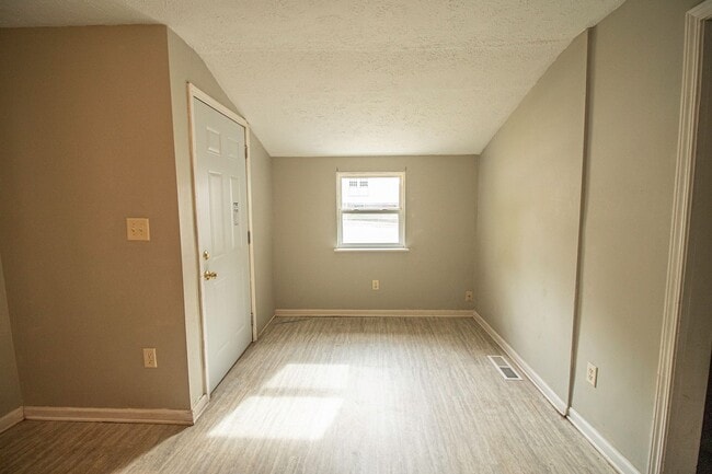 Photo - 803/805 N 7th St Unit 803 1/2 N 7th St