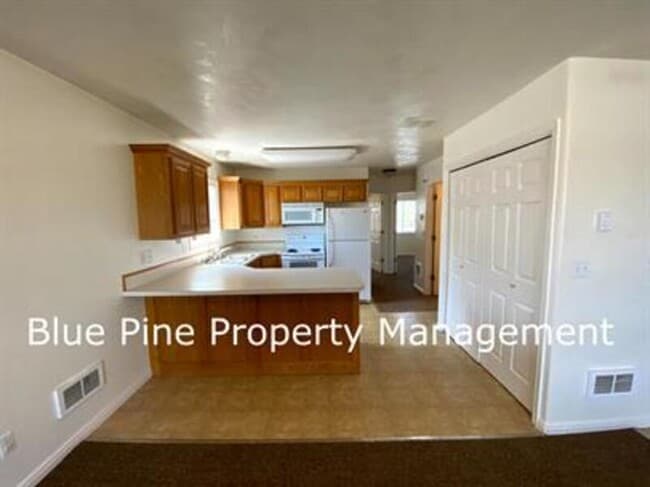 Photo - 3156 Chasewood Dr Unit 3