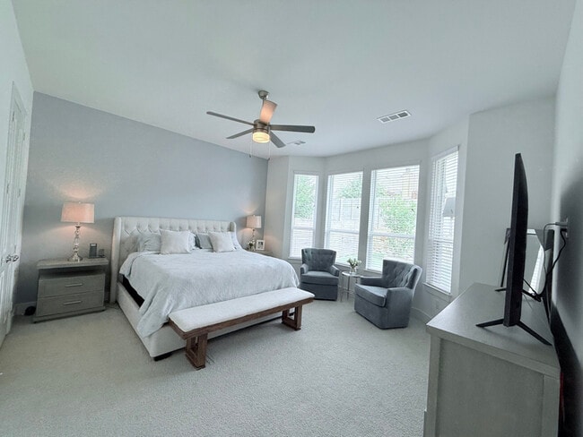 Photo - 1712 Homestead Way