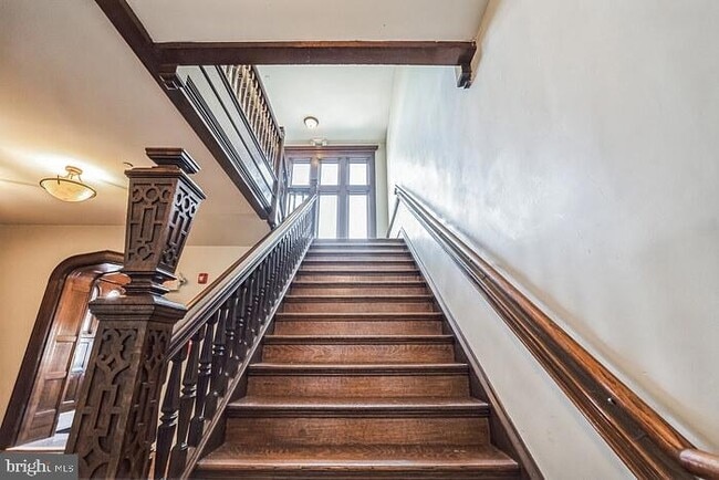 Photo - 7220 Ridge Ave