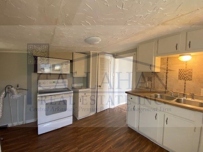 Photo - NLR 1 Bedroom Duplex