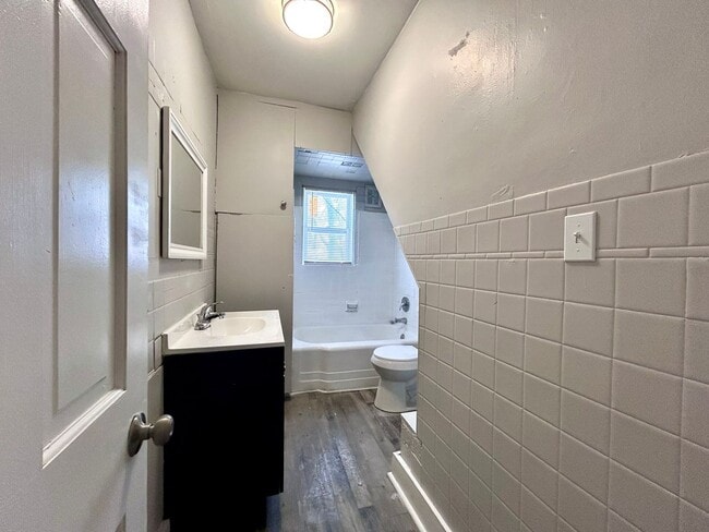 Photo - 2513 Sanford St Unit #2