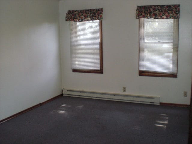319 G St