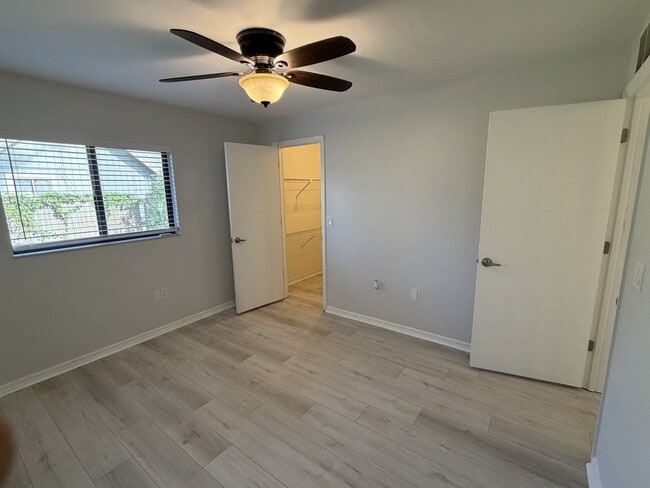 Photo - 8434 Cypress Lake Cir