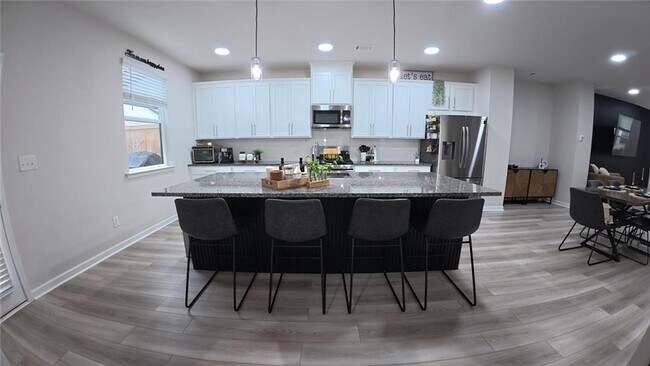 Photo - 320 Cornett Wy