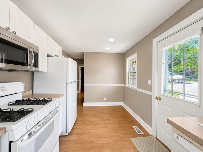 Photo - 21365 W Ridge Rd