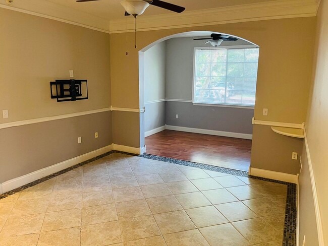 Photo - 6101 Myrtlewood Cir W