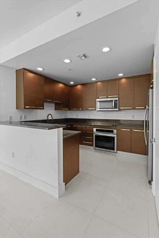 Photo - 3030 NE 188th St