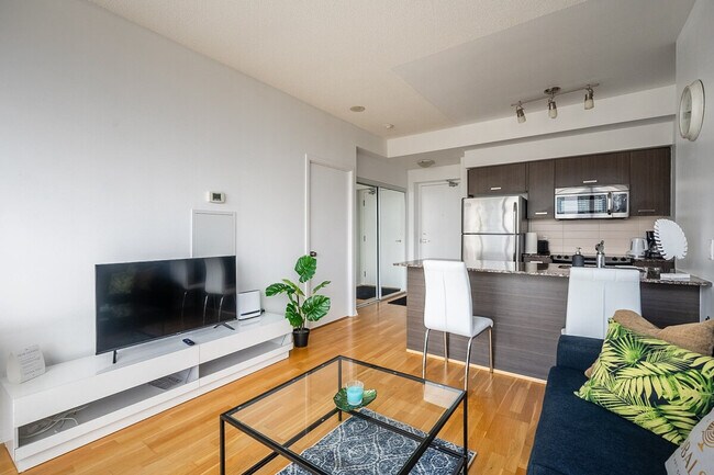 Photo - 832 Bay St. Unité SI ID1574543P